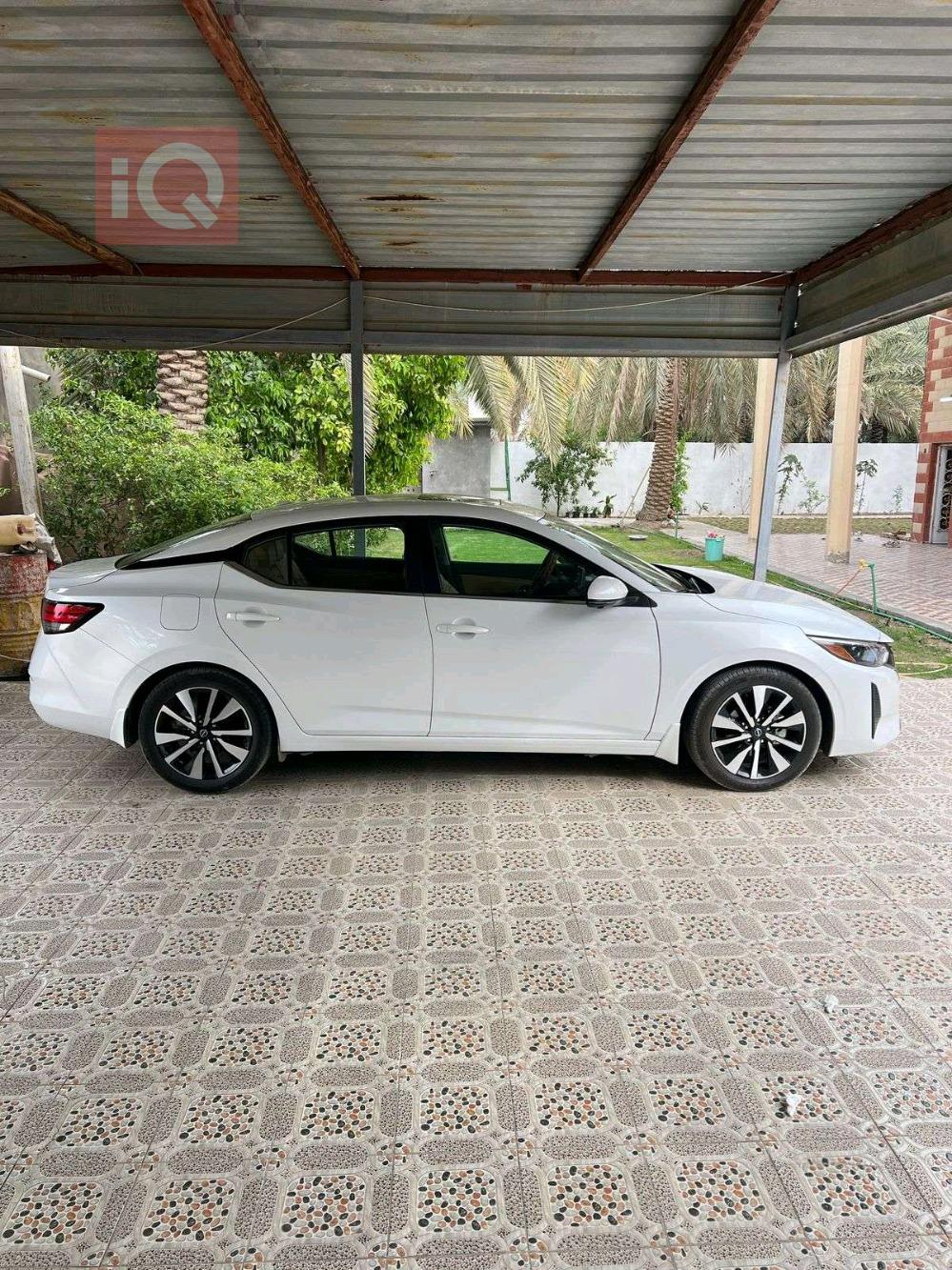نيسان سنترا